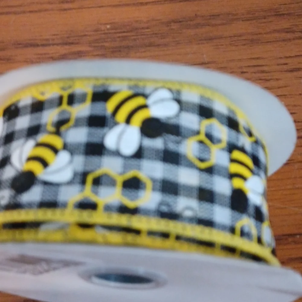 BUMBLE Bee Ribbon - Picture 2 of 5